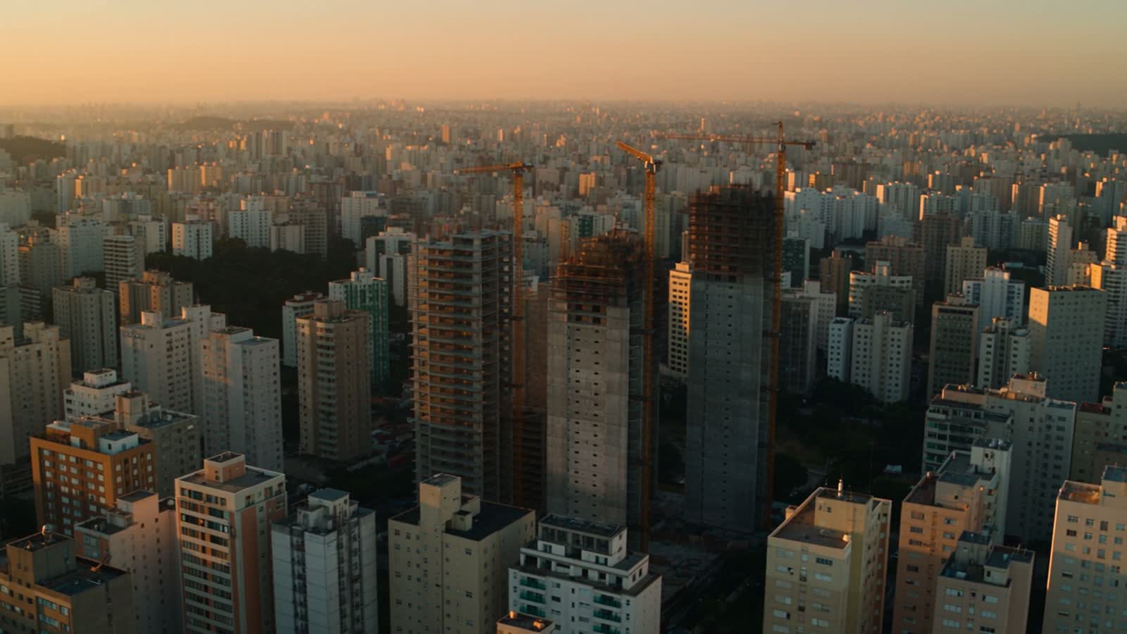 Brazilian metropolitan skyline with high-rise developments